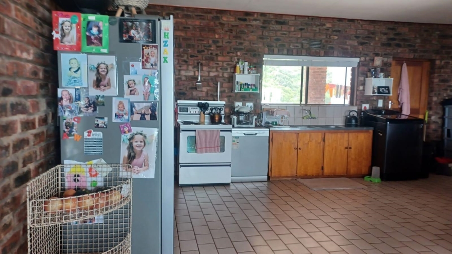 5 Bedroom Property for Sale in Dana Bay Western Cape
